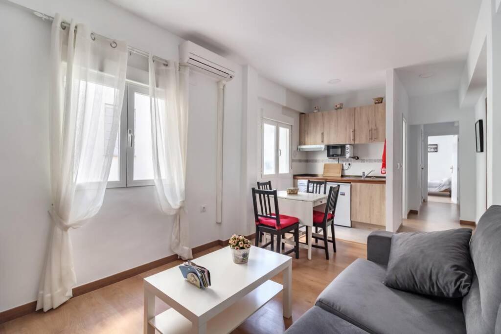 Lovely Apartment In The Centre Wifi Гранада Экстерьер фото