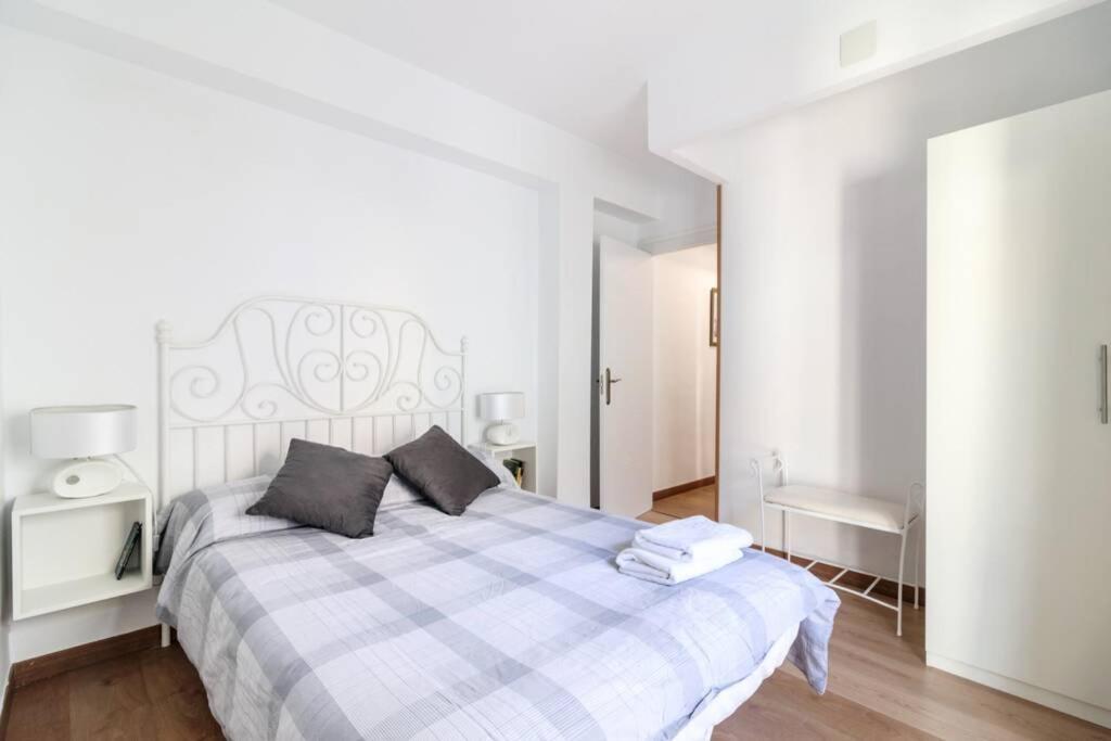 Lovely Apartment In The Centre Wifi Гранада Экстерьер фото